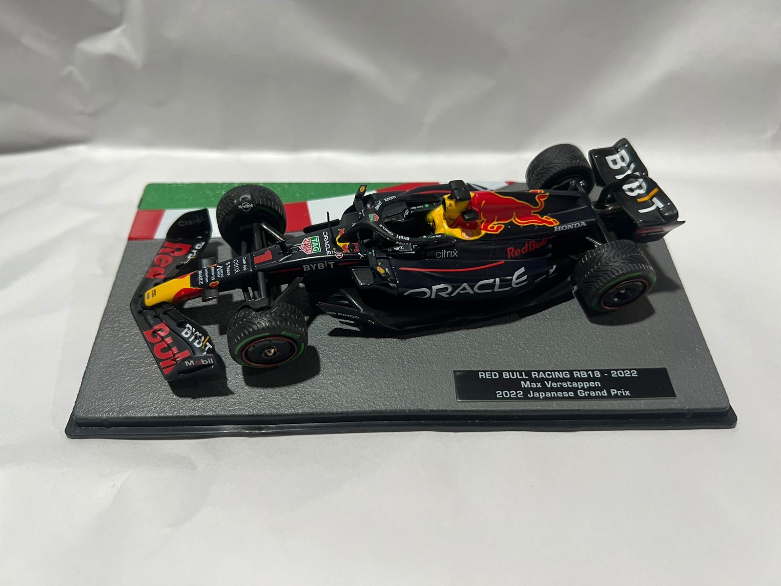 f1